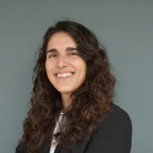 Female Photonics Designer