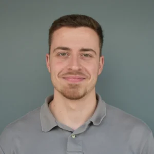 VLC Photonics Reviews